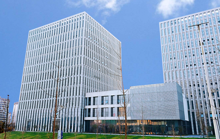 微纳光科(成都)仪器有限公司光谱分析仪器技术参数对比与选型建议